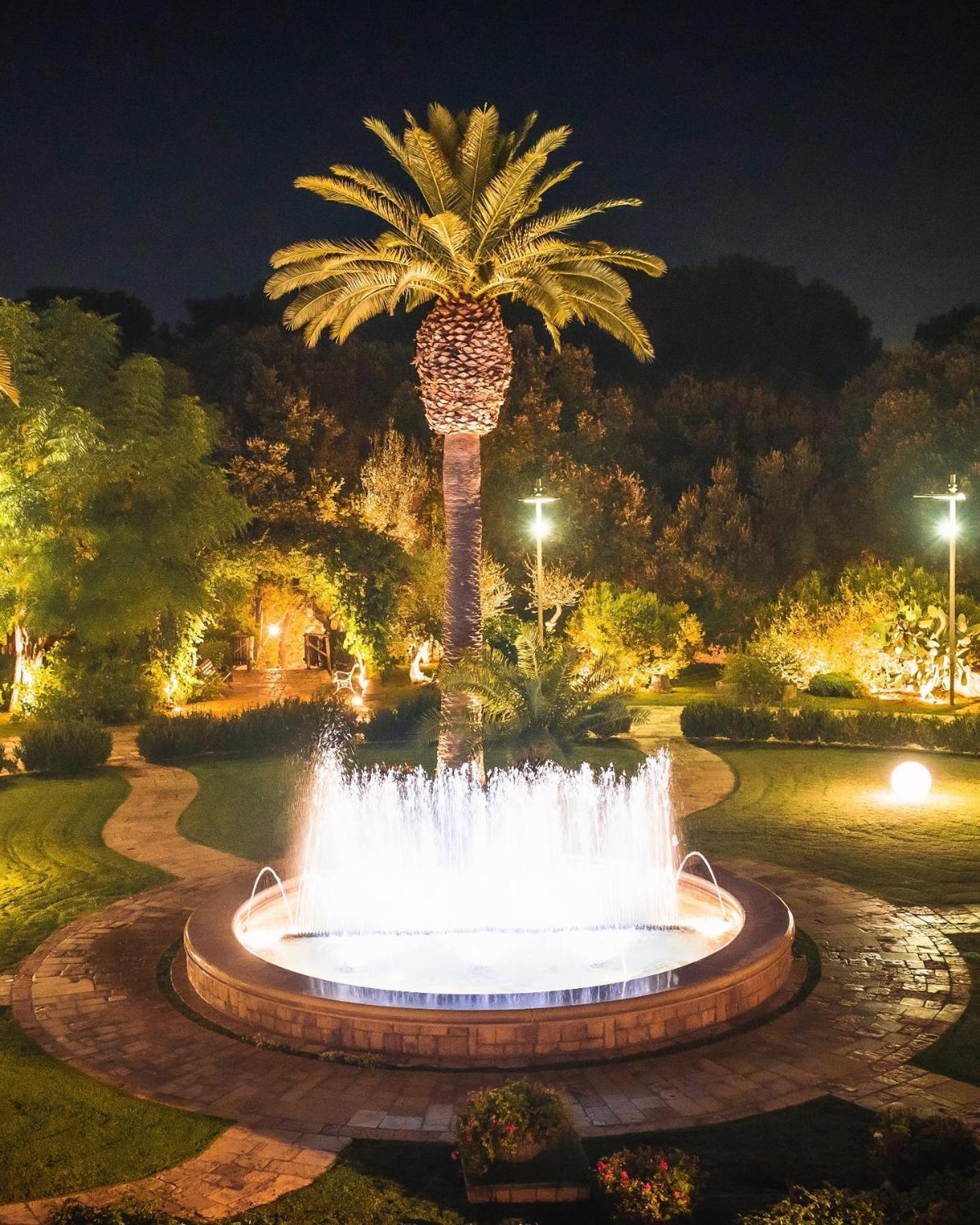 San Tommaso Hotel Поліньяно-а-Маре Екстер'єр фото